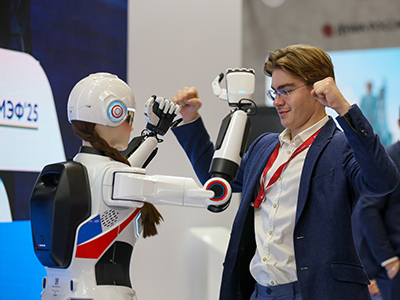 Вспомогательный персонал: как провести мероприятие с искусственным интеллектом