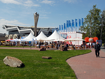 Заметки на полях форума: неформальная история ПМЭФ